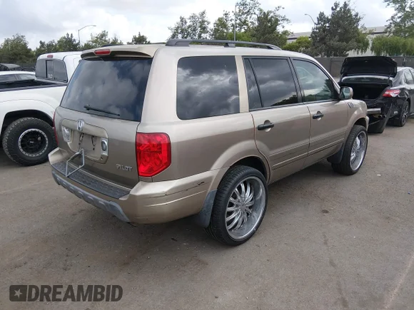 ✅ 2004 Honda Pilot EX • VIN: 2HKYF18654H618875 • Лот: 44768455. Опубліковано раніше на IAAI з пробігом 186 083 миль. Безкоштовний доступ до архіву аукціонних продажів зі США та докладний звіт про історію автомобіля на DreamBid. Зображення 4.