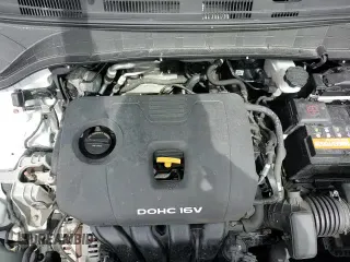 ✅ 2019 Hyundai Kona SE • VIN: KM8K12AA8KU318299 • Лот: 51760865. Опубликован ранее на Copart с пробегом 56 020 миль. Бесплатный доступ к архиву аукционных продаж из США и подробный отчёт об истории автомобиля на DreamBid. Изображение 13.