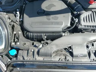 ✅ 2023 MINI Hardtop Cooper S • VIN: WMW53DH09P2T51901 • Lot: 42108680. Wystawiony na IAAI z przebiegiem 14 311 mil. Bezpłatny archiwum sprzedaży aukcyjnych z USA i szczegółowy raport historii pojazdu na DreamBid. Zdjęcie 19.