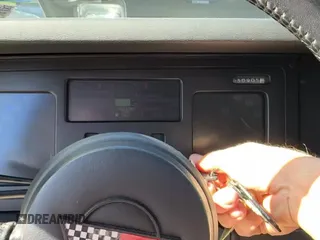 1984 Chevrolet Corvette с VIN 1G1AY0780E5147284, выставлен на аукционе Copart как лот 91623985 с пробегом 30 905 миль миль и Чистый • Clean title. История ставок и продаж доступна на DreamBid. Изображение 11.