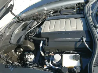 2014 Chevrolet Corvette Z51 3LT z VIN 1G1YL3D70E5110276, wystawiony jako IAAI lot #42763659 z przebiegiem 53 007 mil mil oraz . Historia ofert i sprzedaży dostępna na DreamBid. Obrazek 19.