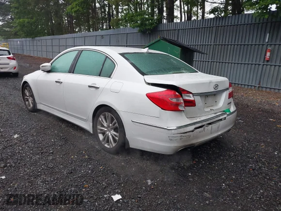 ✅ 2013 Hyundai Genesis 3.8L • VIN: KMHGC4DD1DU224852 • Lot: 42447942. Wystawiony na IAAI z przebiegiem 168 731 mil. Bezpłatny archiwum sprzedaży aukcyjnych z USA i szczegółowy raport historii pojazdu na DreamBid. Zdjęcie 3.