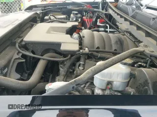 ✅ 2018 Chevrolet Silverado 1500 LT • VIN: 1GCVKREC1JZ380311 • Lot: 42868973. Wystawiony na IAAI z przebiegiem 77 762 mil. Bezpłatny archiwum sprzedaży aukcyjnych z USA i szczegółowy raport historii pojazdu na DreamBid. Zdjęcie 24.