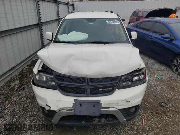 ✅ 2016 Dodge Journey Crossroad Plus • VIN: 3C4PDCGBXGT185618 • Lot: 43074403. Listed on Copart with 93,668 mi. Free auction sales archive from the USA and detailed vehicle history report at DreamBid. Image 5.