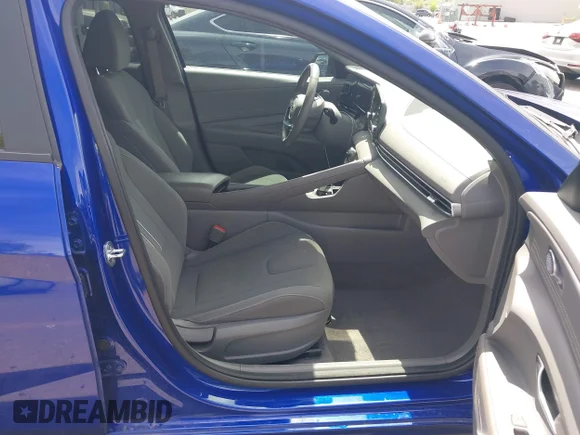 ✅ 2021 Hyundai Elantra SEL • VIN: KMHLS4AG8MU103512 • Lot: 44992614. Wystawiony na IAAI z przebiegiem 59 920 mil. Bezpłatny archiwum sprzedaży aukcyjnych z USA i szczegółowy raport historii pojazdu na DreamBid. Zdjęcie 5.