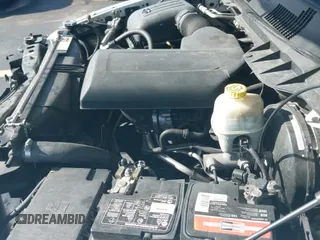 ✅ 2014 Ram 1500 Tradesman • VIN: 1C6RR6FG9ES315063 • Lot: 43059378. Wystawiony na IAAI z przebiegiem 189 343 mil. Bezpłatny archiwum sprzedaży aukcyjnych z USA i szczegółowy raport historii pojazdu na DreamBid. Zdjęcie 19.