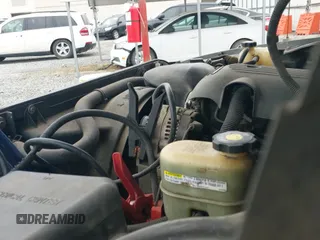 ✅ 2002 GMC Sierra 1500 SLE • VIN: 2GTEC19V321311642 • Lot: 41508743. Listed on IAAI with 262,362 mi. Free auction sales archive from the USA and detailed vehicle history report at DreamBid. Image 19.