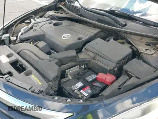 ✅ 2014 Nissan Altima 2.5 • VIN: 1N4AL3AP5EN230349 • Lot: 43195783. Listed on IAAI with 51,871 mi. Free auction sales archive from the USA and detailed vehicle history report at DreamBid. Image 12.