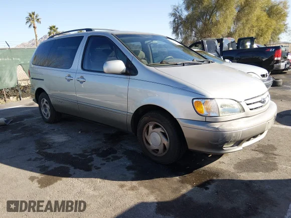 ✅ 2001 Toyota Sienna LE • VIN: 4T3ZF13C81U396886 • Lot: 44259449. Listed on IAAI with 99,205 mi. Free auction sales archive from the USA and detailed vehicle history report at DreamBid. Image 1.