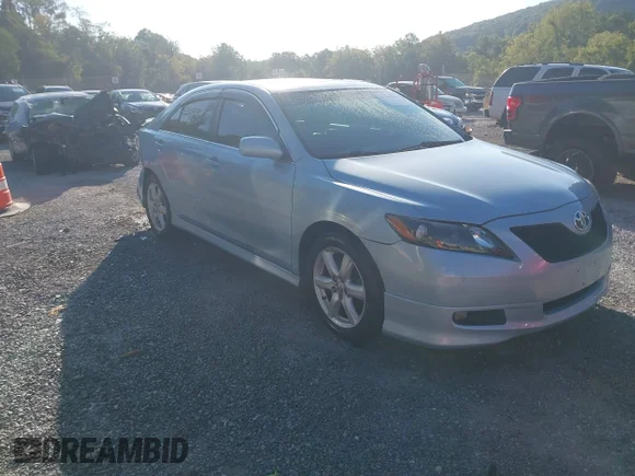 ✅ 2008 Toyota Camry LE • VIN: 4T1BK46K98U563390 • Lot: 43198018. Wystawiony na IAAI z przebiegiem 170 351 mil. Bezpłatny archiwum sprzedaży aukcyjnych z USA i szczegółowy raport historii pojazdu na DreamBid. Zdjęcie 1.
