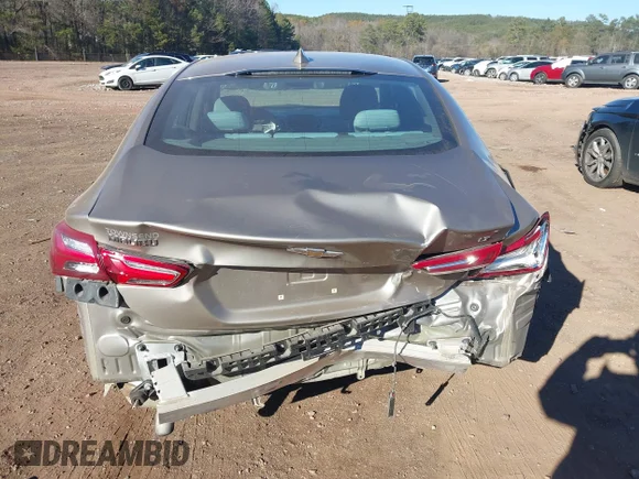 ✅ 2022 Chevrolet Malibu LT • VIN: 1G1ZD5ST0NF133774 • Lot: 43921419. Wystawiony na IAAI z przebiegiem 62 050 mil. Bezpłatny archiwum sprzedaży aukcyjnych z USA i szczegółowy raport historii pojazdu na DreamBid. Zdjęcie 6.