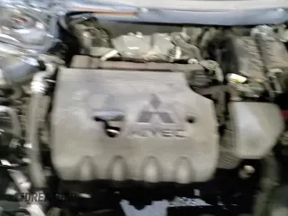 2018 Mitsubishi Outlander ES с VIN JA4AD2A37JZ000825, выставлен на аукционе Copart как лот 71308155 с пробегом 85 326 миль миль и Списание • Salvage title. История ставок и продаж доступна на DreamBid. Изображение 16.