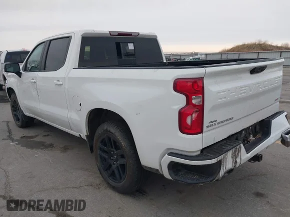 ✅ 2023 Chevrolet Silverado 1500 RST • VIN: 1GCUDEE86PZ210142 • Lot: 41925250. Wystawiony na IAAI z przebiegiem 67 422 mil. Bezpłatny archiwum sprzedaży aukcyjnych z USA i szczegółowy raport historii pojazdu na DreamBid. Zdjęcie 3.