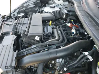 ✅ 2024 Ford Escape ST-Line Select • VIN: 1FMCU9NA3RUA07808 • Lot: 42470962. Wystawiony na IAAI z przebiegiem 13 751 mil. Bezpłatny archiwum sprzedaży aukcyjnych z USA i szczegółowy raport historii pojazdu na DreamBid. Zdjęcie 20.