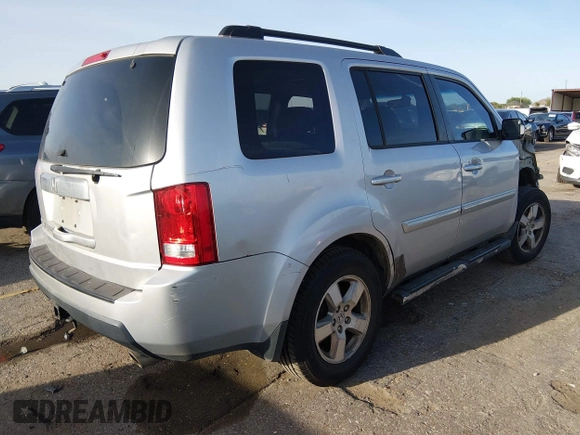 ✅ 2011 Honda Pilot EX-L • VIN: 5FNYF3H69BB041338 • Lot: 44584107. Wystawiony na IAAI z przebiegiem 270 316 mil. Bezpłatny archiwum sprzedaży aukcyjnych z USA i szczegółowy raport historii pojazdu na DreamBid. Zdjęcie 4.