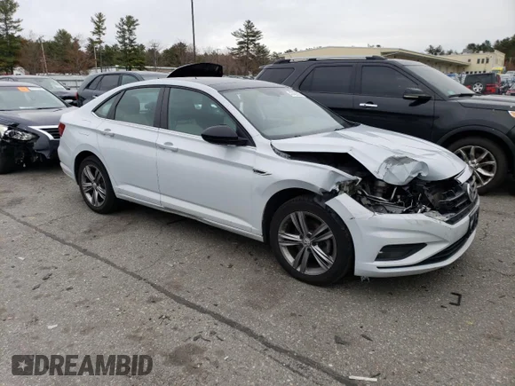 ✅ 2019 Volkswagen Jetta S • VIN: 3VWC57BU9KM090804 • Lot: 47459353. Wystawiony na Copart z przebiegiem 108 791 mil. Bezpłatny archiwum sprzedaży aukcyjnych z USA i szczegółowy raport historii pojazdu na DreamBid. Zdjęcie 4.