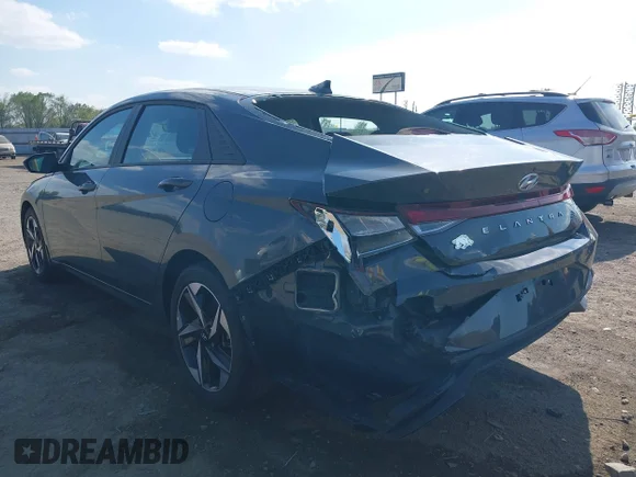 ✅ 2023 Hyundai Elantra SEL • VIN: KMHLS4AG9PU563752 • Lot: 44717028. Wystawiony na IAAI z przebiegiem 30 733 mil. Bezpłatny archiwum sprzedaży aukcyjnych z USA i szczegółowy raport historii pojazdu na DreamBid. Zdjęcie 3.