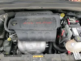 ✅ 2019 Jeep Renegade Altitude • VIN: ZACNJBBB6KPK54092 • Lot: 82352045. Wystawiony na Copart z przebiegiem 64 610 mil. Bezpłatny archiwum sprzedaży aukcyjnych z USA i szczegółowy raport historii pojazdu na DreamBid. Zdjęcie 16.