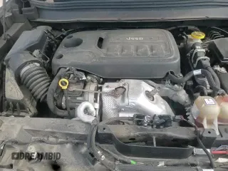 ✅ 2019 Jeep Cherokee Latitude Plus • VIN: 1C4PJLLN9KD248196 • Lot: 81339675. Wystawiony na Copart z przebiegiem 75 562 mil. Bezpłatny archiwum sprzedaży aukcyjnych z USA i szczegółowy raport historii pojazdu na DreamBid. Zdjęcie 16.