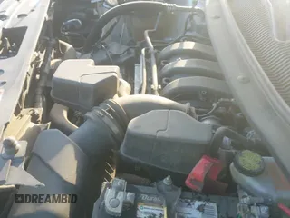 ✅ 2019 Ford Explorer XLT • VIN: 1FM5K7D88KGB06923 • Лот: 43383108. Опубликован ранее на IAAI с пробегом 105 731 миль. Бесплатный доступ к архиву аукционных продаж из США и подробный отчёт об истории автомобиля на DreamBid. Изображение 19.