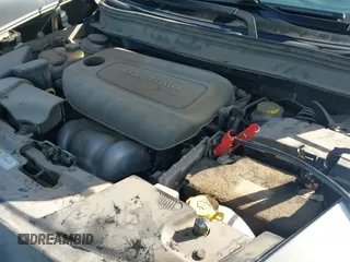 ✅ 2017 Jeep Cherokee Trailhawk L Plus • VIN: 1C4PJMBB6HW654172 • Lot: 41851236. Wystawiony na IAAI z przebiegiem 104 263 mil. Bezpłatny archiwum sprzedaży aukcyjnych z USA i szczegółowy raport historii pojazdu na DreamBid. Zdjęcie 19.