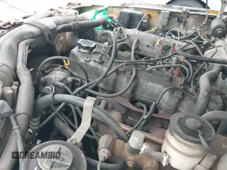 ✅ 1988 Toyota Pickup • VIN: JT5RN75U2J0020695 • Lot: 42206950. Wystawiony na IAAI z przebiegiem 75 326 mil. Bezpłatny archiwum sprzedaży aukcyjnych z USA i szczegółowy raport historii pojazdu na DreamBid. Zdjęcie 19.