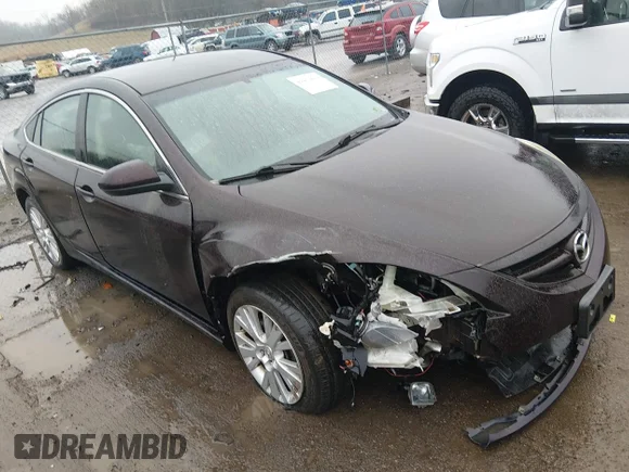✅ 2010 Mazda 6 i Touring • VIN: 1YVHZ8CH4A5M01722 • Лот: 44451609. Опубликован ранее на IAAI с пробегом 181 590 миль. Бесплатный доступ к архиву аукционных продаж из США и подробный отчёт об истории автомобиля на DreamBid. Изображение 1.