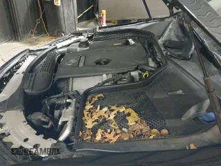 ✅ 2017 Mercedes-Benz C 300 • VIN: 55SWF4KBXHU195387 • Lot: 41454834. Wystawiony na IAAI z przebiegiem 140 436 mil. Bezpłatny archiwum sprzedaży aukcyjnych z USA i szczegółowy raport historii pojazdu na DreamBid. Zdjęcie 21.