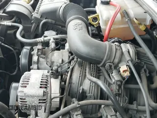 ✅ 2005 Jeep Liberty Limited • VIN: 1J4GK58K75W651930 • Lot: 41879451. Listed on IAAI with 283,206 mi. Free auction sales archive from the USA and detailed vehicle history report at DreamBid. Image 12.