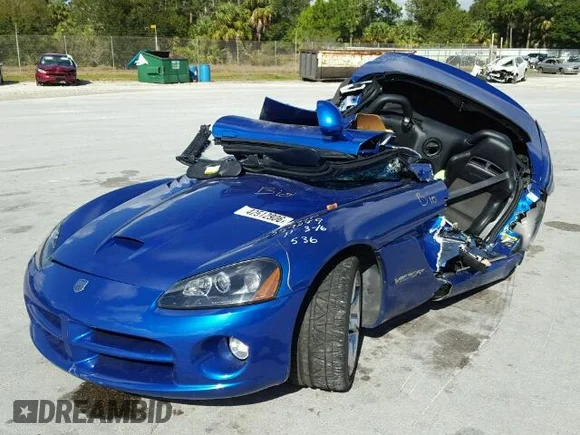 ✅ 2006 Dodge Viper SRT-10 • VIN: 1B3JZ65Z66V100119 • Lot: 42512906. Wystawiony na Copart z przebiegiem Nie podano. Bezpłatny archiwum sprzedaży aukcyjnych z USA i szczegółowy raport historii pojazdu na DreamBid. Zdjęcie 2.