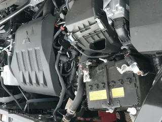 ✅ 2025 Mitsubishi Eclipse Cross SE • VIN: JA4ATWAAXSZ048362 • Lot: 43773931. Listed on IAAI with 10,055 mi. Free auction sales archive from the USA and detailed vehicle history report at DreamBid. Image 20.