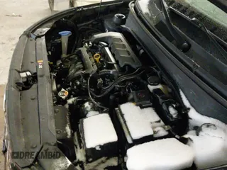 ✅ 2023 Hyundai Venue SEL • VIN: KMHRC8A32PU252398 • Lot: 41981026. Listed on IAAI with 44,776 mi. Free auction sales archive from the USA and detailed vehicle history report at DreamBid. Image 18.