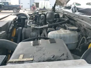 ✅ 2006 Chevrolet Silverado 2500HD LT3 • VIN: 1GCHK23D06F160988 • Лот: 42415980. Опубликован ранее на IAAI с пробегом 306 451 миль. Бесплатный доступ к архиву аукционных продаж из США и подробный отчёт об истории автомобиля на DreamBid. Изображение 19.