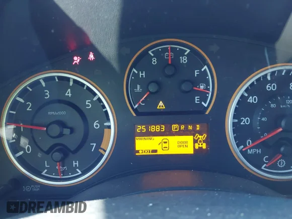 ✅ 2010 Nissan Titan XE • VIN: 1N6AA0CJ3AN314068 • Лот: 43215638. Опубліковано раніше на IAAI з пробігом 251 883 миль. Безкоштовний доступ до архіву аукціонних продажів зі США та докладний звіт про історію автомобіля на DreamBid. Зображення 7.