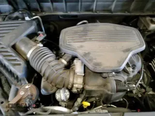 ✅ 2017 GMC Acadia SLT • VIN: 1GKKNMLS7HZ222075 • Lot: 81790715. Wystawiony na Copart z przebiegiem 144 568 mil. Bezpłatny archiwum sprzedaży aukcyjnych z USA i szczegółowy raport historii pojazdu na DreamBid. Zdjęcie 16.