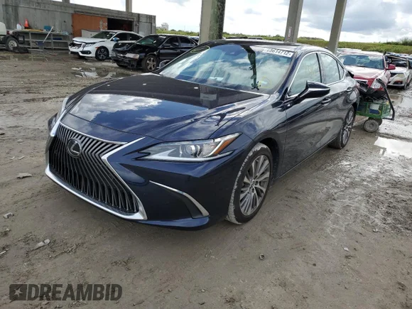 ✅ 2021 Lexus ES 350 • VIN: 58ADZ1B1XMU105585 • Лот: 68614712. Опубліковано раніше на Copart з пробігом 7 346 миль. Безкоштовний доступ до архіву аукціонних продажів зі США та докладний звіт про історію автомобіля на DreamBid. Зображення 1.