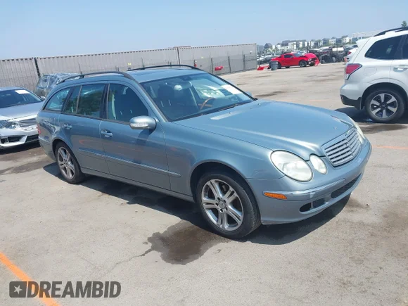 ✅ 2006 Mercedes-Benz E 350 • VIN: WDBUH56J66A977572 • Lot: 42596744. Wystawiony na IAAI z przebiegiem 136 341 mil. Bezpłatny archiwum sprzedaży aukcyjnych z USA i szczegółowy raport historii pojazdu na DreamBid. Zdjęcie 1.