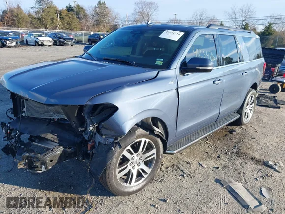 ✅ 2022 Ford Expedition Max XLT • VIN: 1FMJK1JT0NEA40419 • Lot: 41234710. Wystawiony na IAAI z przebiegiem 30 079 mil. Bezpłatny archiwum sprzedaży aukcyjnych z USA i szczegółowy raport historii pojazdu na DreamBid. Zdjęcie 2.