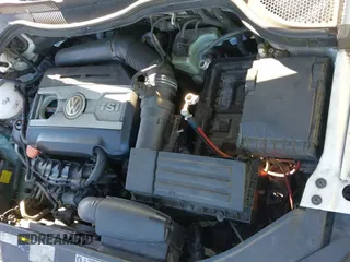 ✅ 2013 Volkswagen CC R-Line • VIN: WVWBN7AN1DE555528 • Lot: 43704816. Wystawiony na IAAI z przebiegiem 170 988 mil. Bezpłatny archiwum sprzedaży aukcyjnych z USA i szczegółowy raport historii pojazdu na DreamBid. Zdjęcie 12.