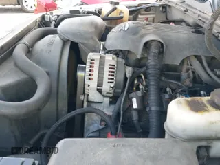 ✅ 2001 Chevrolet Silverado 1500 • VIN: 2GCEK19V611271462 • Лот: 42180074. Опубликован ранее на IAAI с пробегом 191 267 миль. Бесплатный доступ к архиву аукционных продаж из США и подробный отчёт об истории автомобиля на DreamBid. Изображение 22.