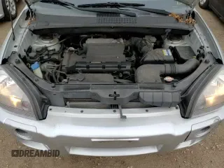 2008 Hyundai Tucson GLS z VIN KM8JM12B78U855842, wystawiony jako Copart lot #84221384 z przebiegiem 96 736 mil mil oraz Czysty tytuł • Clean title. Historia ofert i sprzedaży dostępna na DreamBid. Obrazek 13.