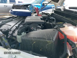 ✅ 2025 GMC Yukon • VIN: 1GKS2ERL7SR224799 • Lot: 42615434. Listed on IAAI with 3,677 mi. Free auction sales archive from the USA and detailed vehicle history report at DreamBid. Image 25.