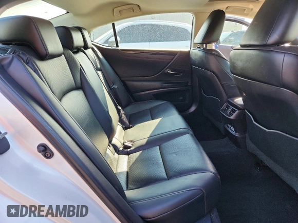 ✅ 2020 Lexus ES 350 • VIN: 58ADZ1B11LU056839 • Лот: 79356205. Опубліковано раніше на Copart з пробігом 89 332 миль. Безкоштовний доступ до архіву аукціонних продажів зі США та докладний звіт про історію автомобіля на DreamBid. Зображення 10.