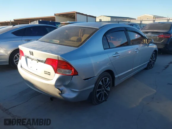 ✅ 2009 Honda Civic LX • VIN: 1HGFA16549L018305 • Lot: 44134651. Wystawiony na IAAI z przebiegiem 305 866 mil. Bezpłatny archiwum sprzedaży aukcyjnych z USA i szczegółowy raport historii pojazdu na DreamBid. Zdjęcie 4.