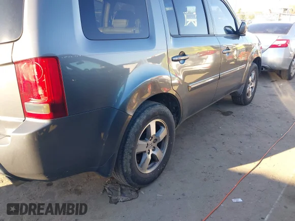 ✅ 2011 Honda Pilot EX-L • VIN: 5FNYF3H69BB033031 • Lot: 43978658. Wystawiony na IAAI z przebiegiem 191 083 mil. Bezpłatny archiwum sprzedaży aukcyjnych z USA i szczegółowy raport historii pojazdu na DreamBid. Zdjęcie 6.
