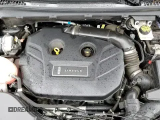 ✅ 2019 Lincoln MKC Standard • VIN: 5LMCJ1C99KUL42318 • Lot: 85827425. Listed on Copart with 50,729 mi. Free auction sales archive from the USA and detailed vehicle history report at DreamBid. Image 14.