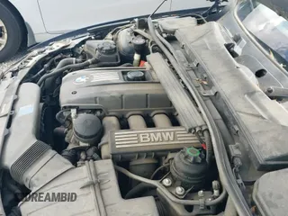 ✅ 2009 BMW 3 Series 328i • VIN: WBAWR335X9P461121 • Lot: 42685056. Listed on IAAI with 144,589 mi. Free auction sales archive from the USA and detailed vehicle history report at DreamBid. Image 14.