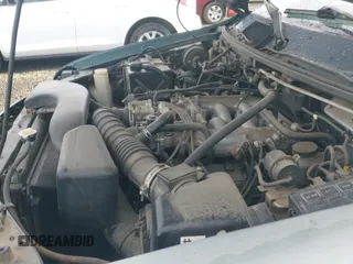 ✅ 1997 Mazda MPV • VIN: JM3LV5234V0819935 • Лот: 41369543. Опубликован ранее на IAAI с пробегом 205 531 миль. Бесплатный доступ к архиву аукционных продаж из США и подробный отчёт об истории автомобиля на DreamBid. Изображение 19.