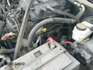 ✅ 2006 Ford Explorer XLT • VIN: 1FMEU63E46UB24953 • Lot: 42220950. Wystawiony na IAAI z przebiegiem 57 493 mil. Bezpłatny archiwum sprzedaży aukcyjnych z USA i szczegółowy raport historii pojazdu na DreamBid. Zdjęcie 24.