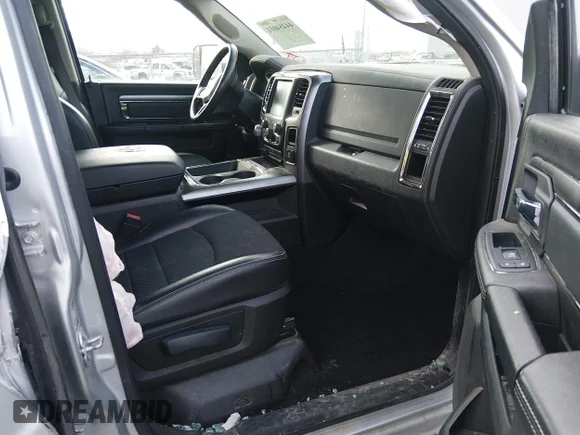 ✅ 2017 Ram 1500 Night • VIN: 1C6RR7MT8HS543727 • Лот: 44454011. Опубліковано раніше на IAAI з пробігом 102 991 миль. Безкоштовний доступ до архіву аукціонних продажів зі США та докладний звіт про історію автомобіля на DreamBid. Зображення 5.